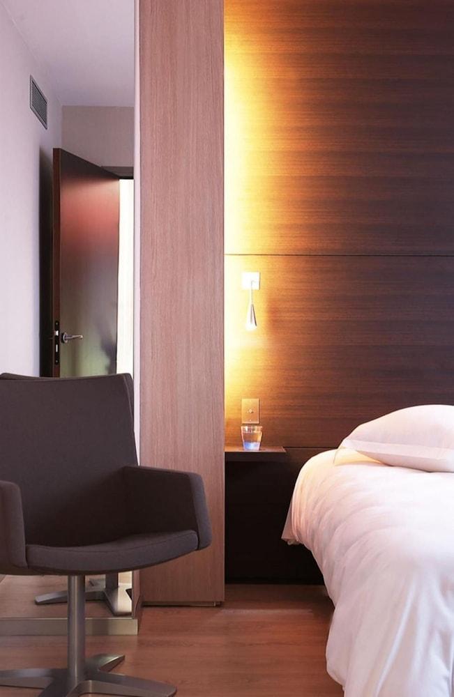 Hotel Oceania Nantes Aeroport