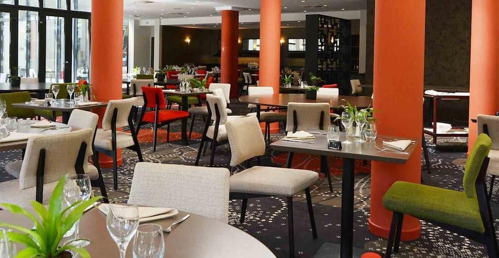 Oceania Nantes Aeroport Hotel 4*